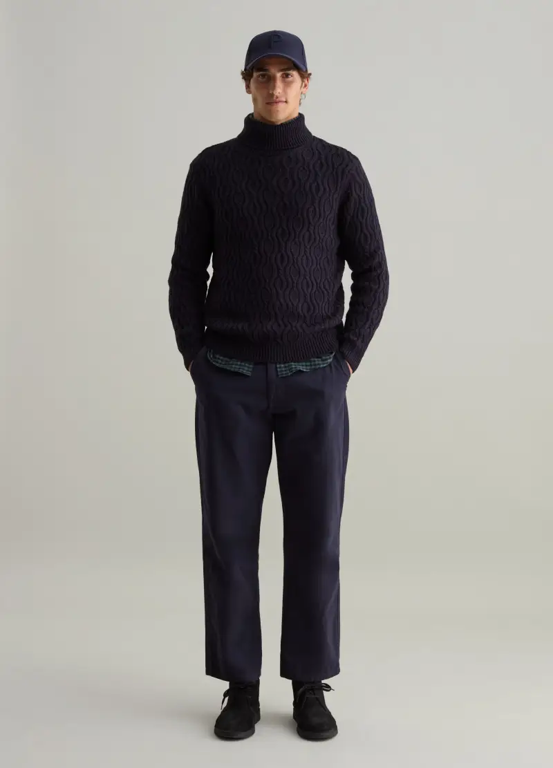 Pullover Collo Alto Lavorazione Ondulata, Uomo, Blu