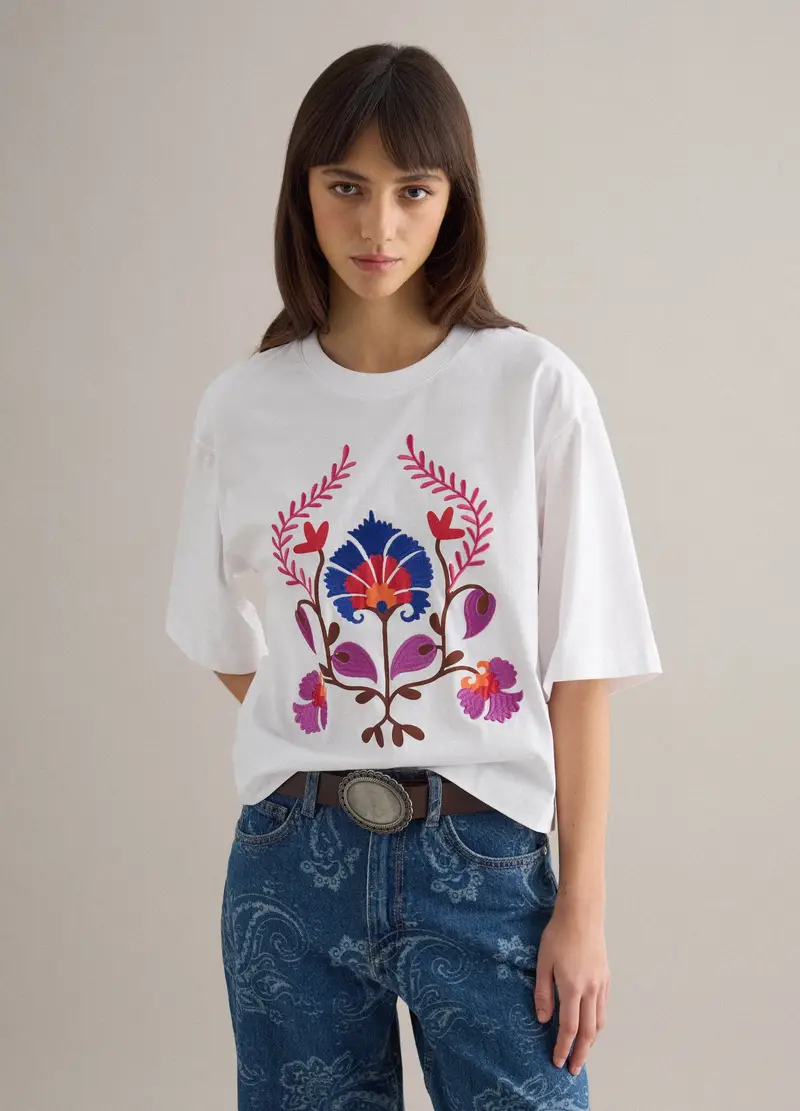 T-shirt In Puro Cotone Bianca Boxy Fit Con Ricamo Floreale, Donna, Bianco