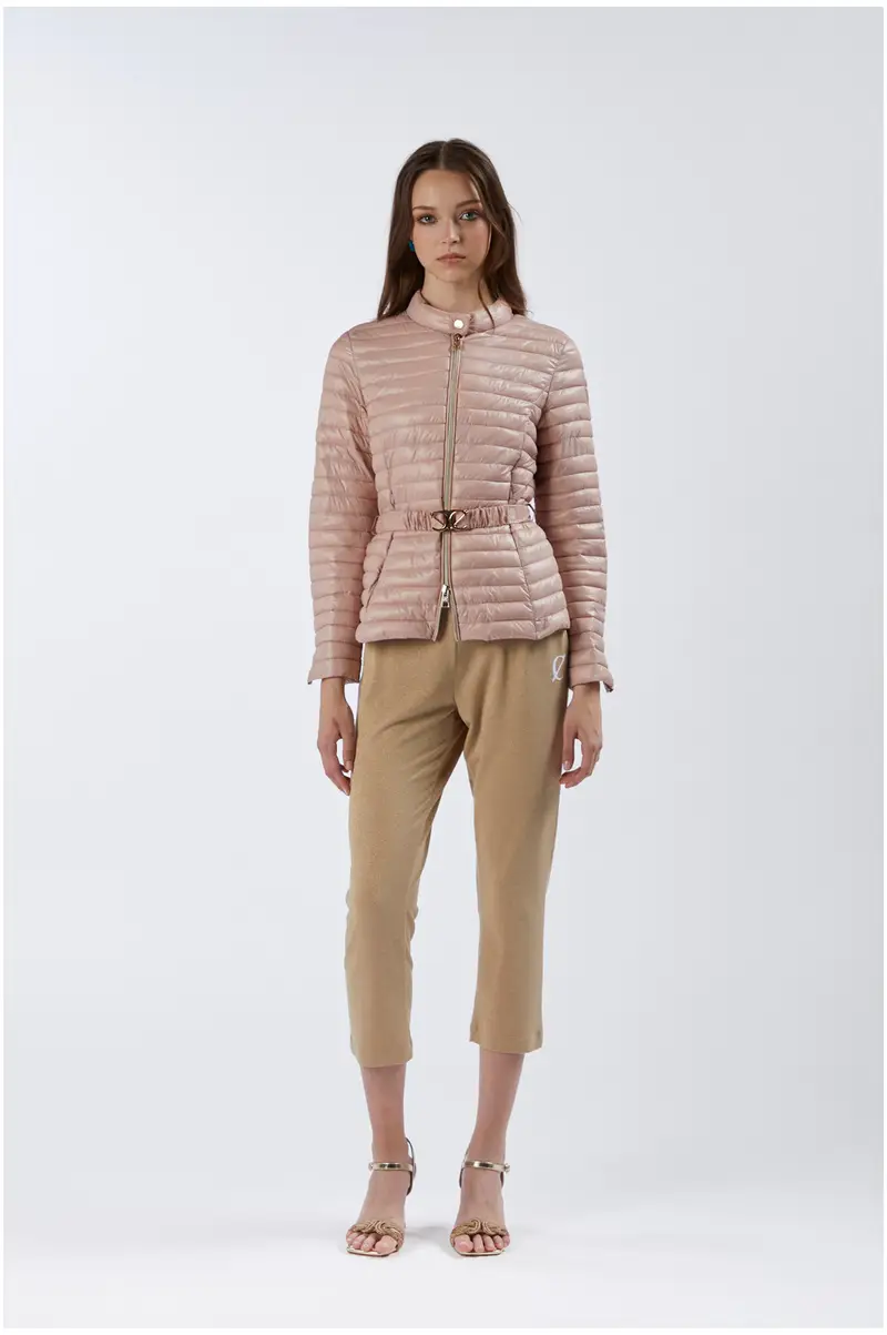 piumino con cintura elastica e fibbia logata cipria 38