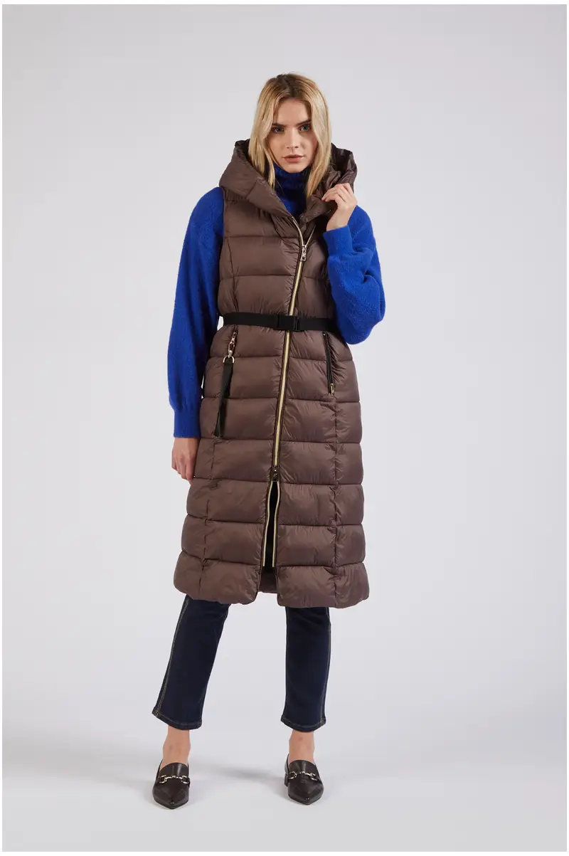 piumino smanicato con cintura elastica espresso 48