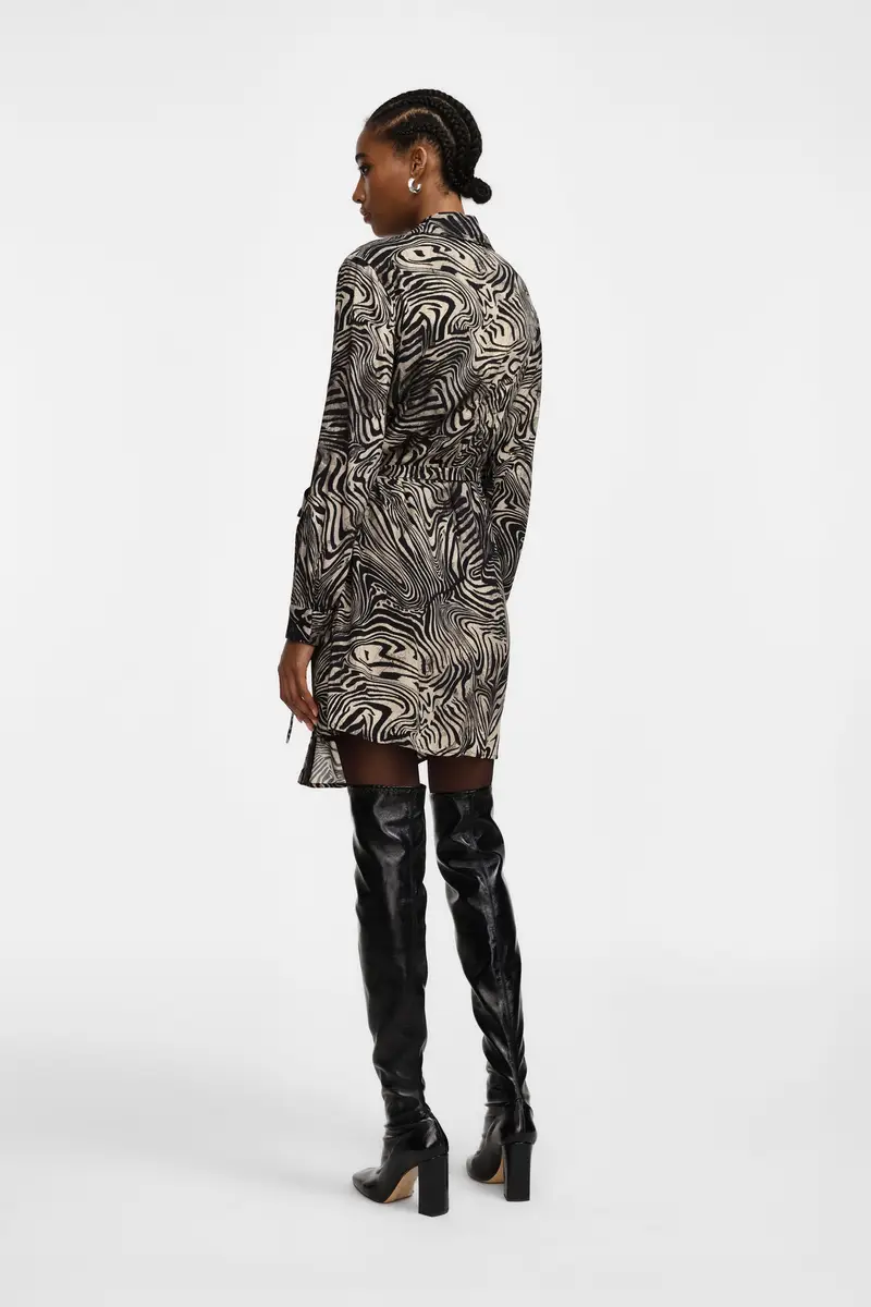 Abito corto stampato con maniche lunghe Nero miniatura 3