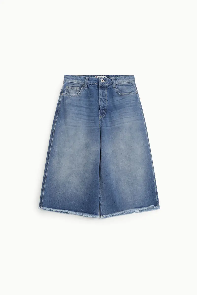 Bermuda shorts cinque tasche con orlo sfrangiato Blu denim