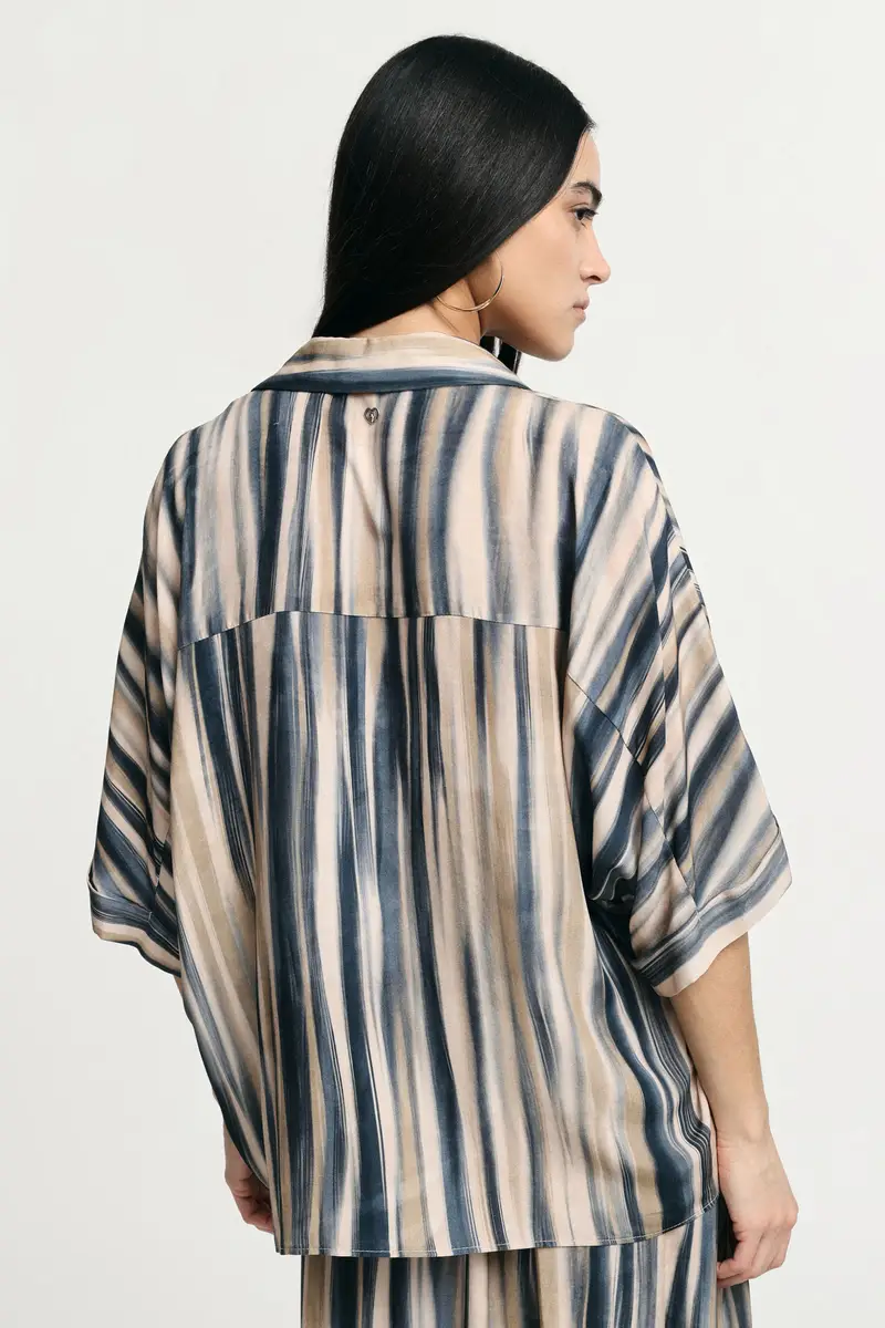 Camicia a righe con maniche ampie e collo classico Beige miniatura 3