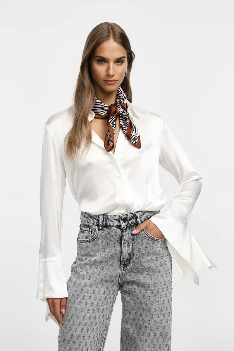 Camicia con maniche lunghe svasate Bianco miniatura 2