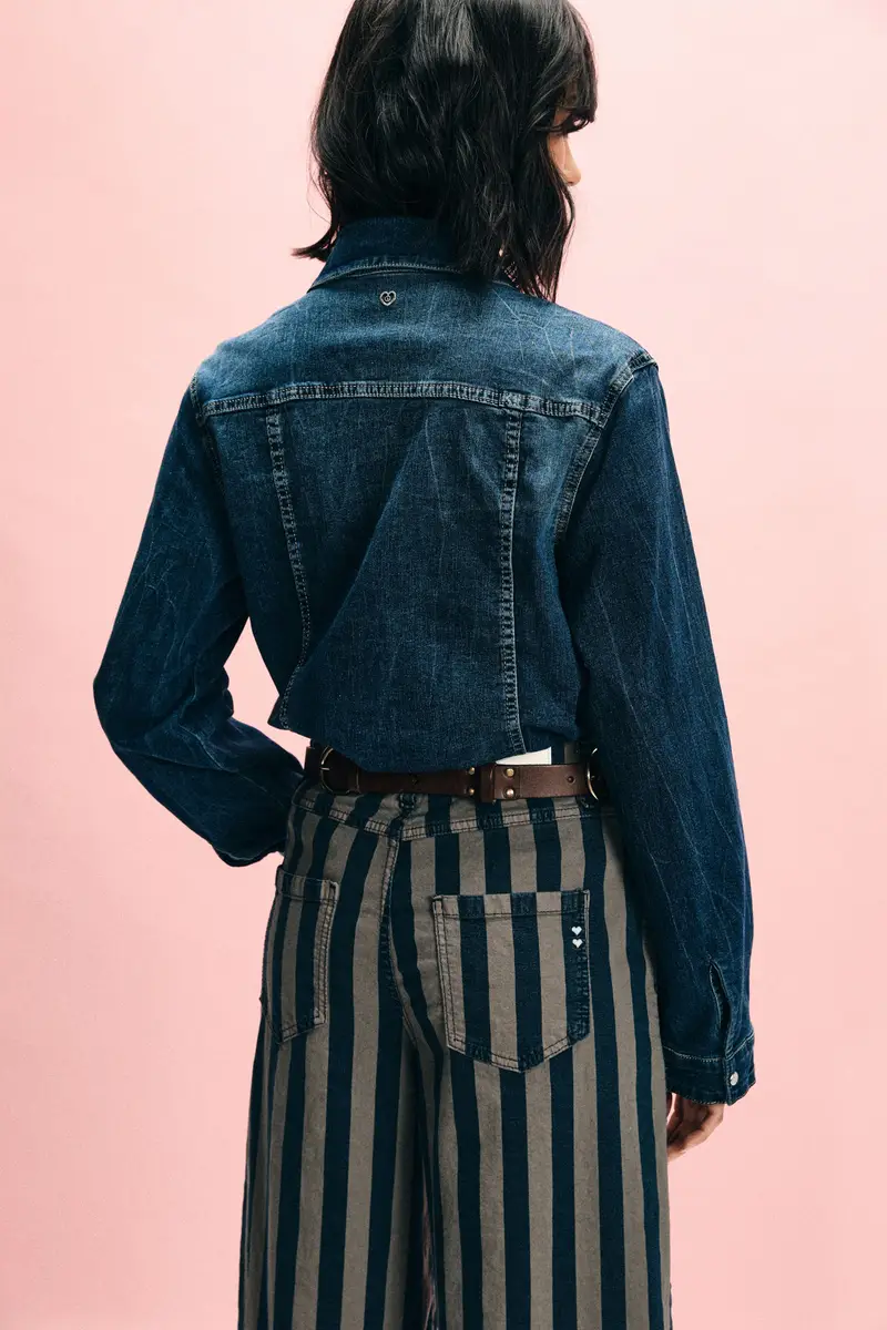 Camicia con tasche a pattina e chiusura con bottoni Blu denim miniatura 3