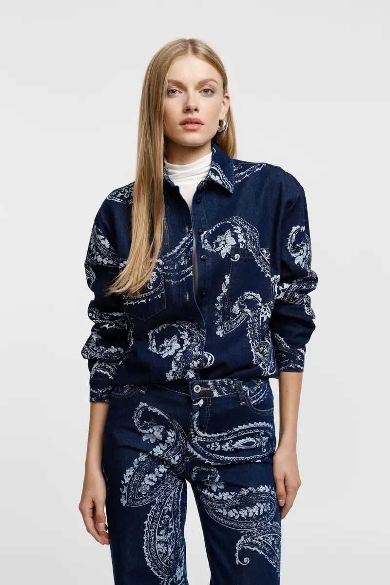 Camicia stampa paisley con tasche frontali Blu denim miniatura 4