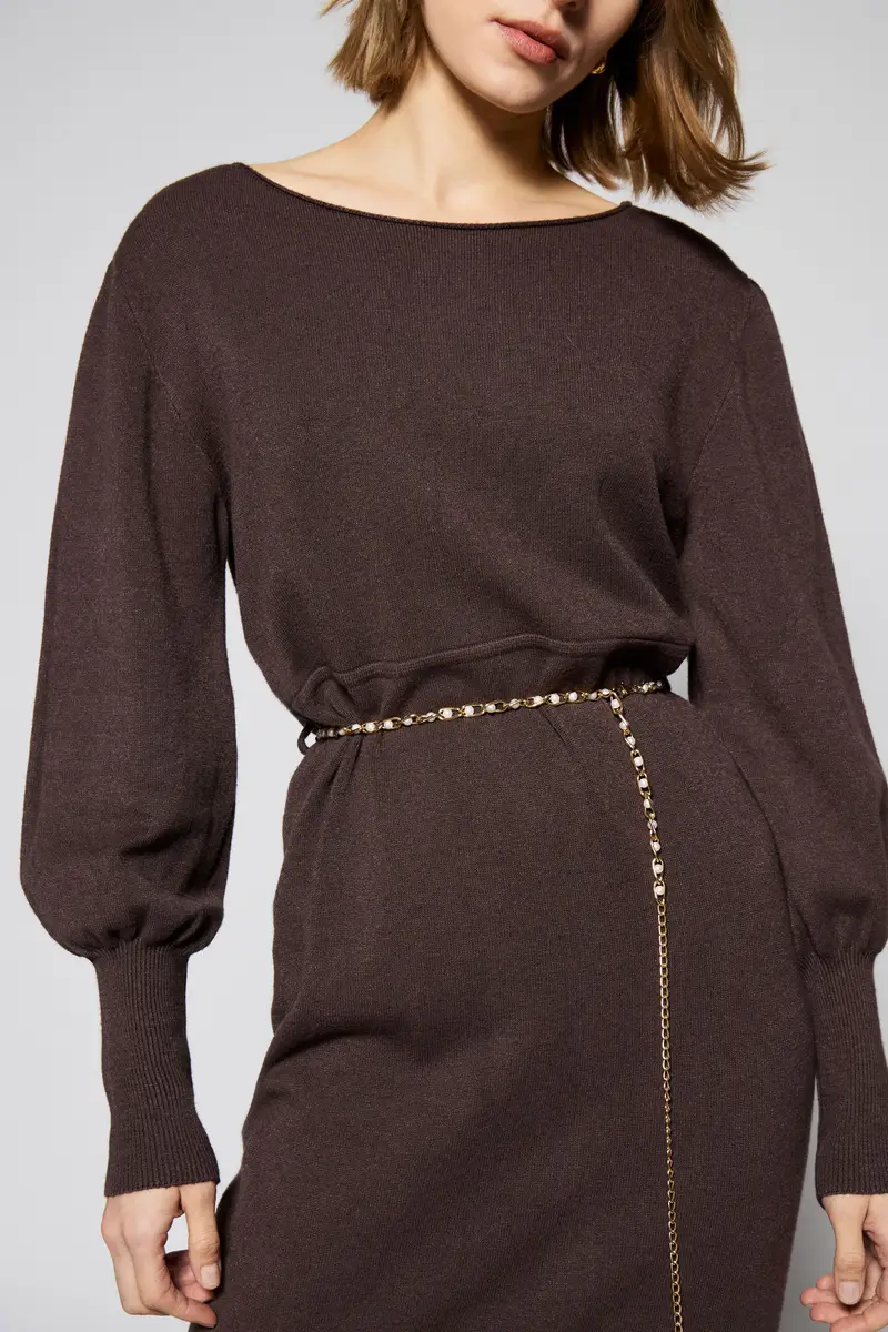 Dress a coste con cintura e maniche lunghe Moro