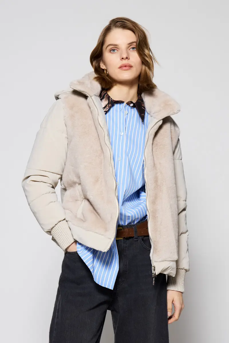 Eco-fur con cappuccio e chiusura zip Beige miniatura 2