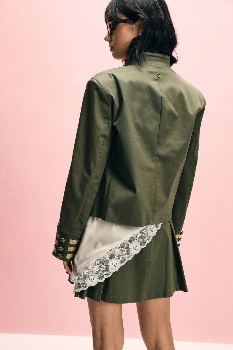 Giacca camicia corta con alamari decorativi New verde miniatura 4