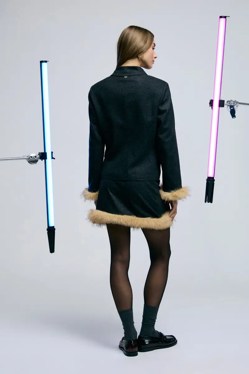 Gonna corta con bordo effetto pelliccia Grigio scuro miniatura 3