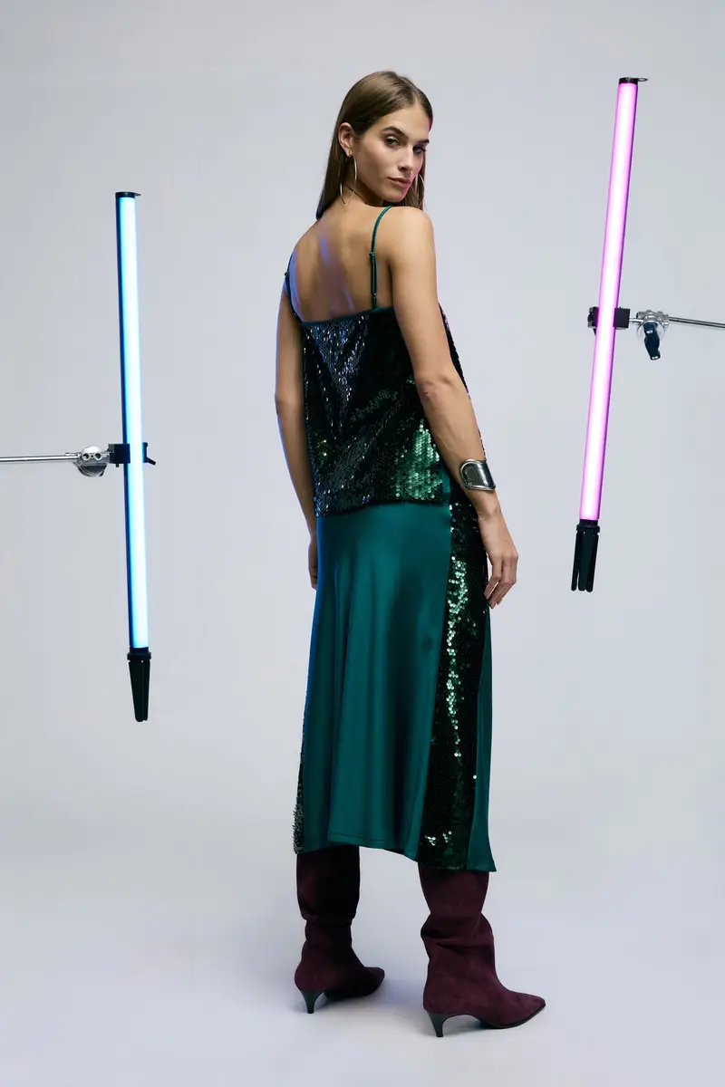 Gonna lunga con pannelli laterali a paillettes Verde scuro miniatura 3