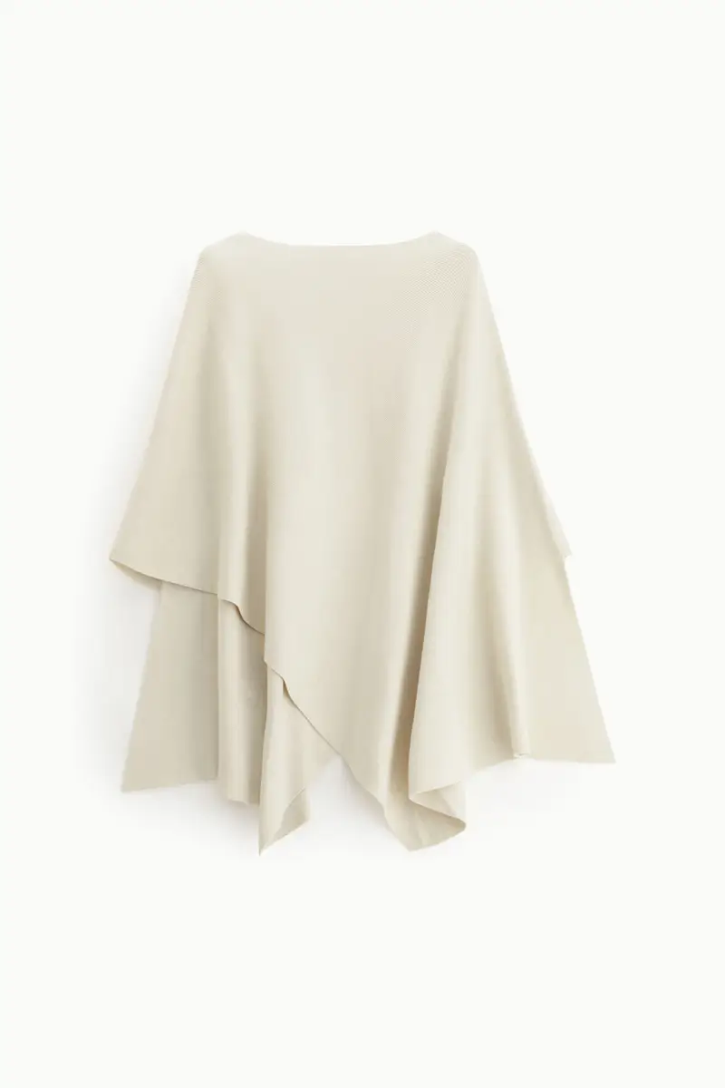Maglione poncho asimmetrico con scollo barca Beige
