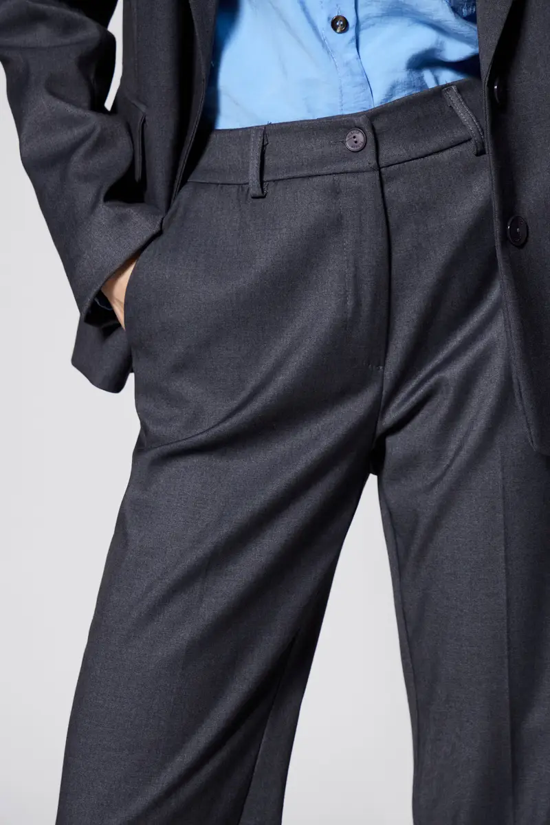 Pantaloni sartoriali vita media con piega Antracite