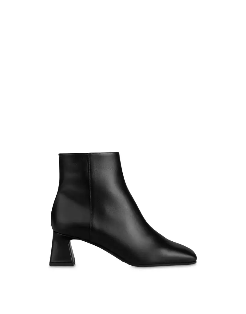 Stivaletto Nina in Vitello NERO, Pollini
