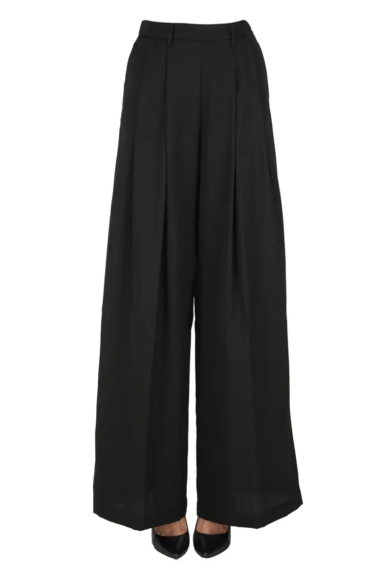 Pantaloni ampi con pinces