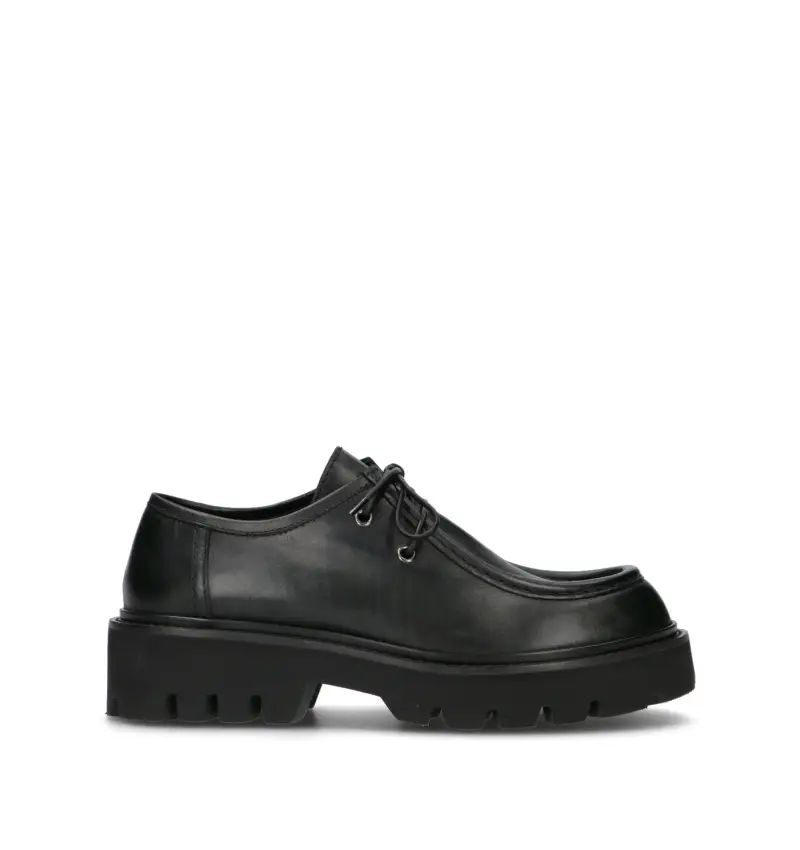 Stringata donna nera in pelle Vario