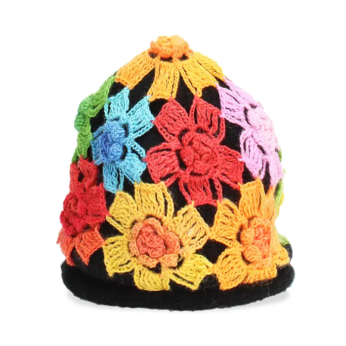 Cappello fiorato nero