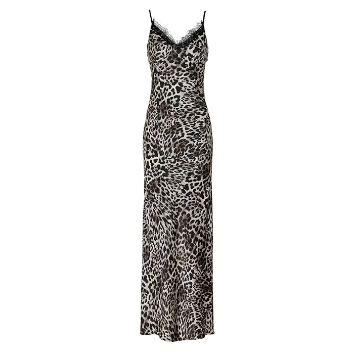 Vestito leopard con fascino selvaggio