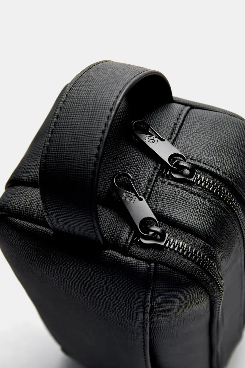 Pull&Bear Beauty Case Nero 3934379 miniatura 3