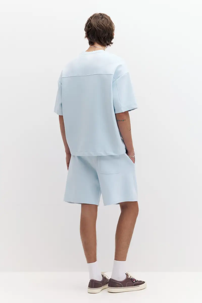 Bermuda Jogger In Interlock Celeste miniatura 2