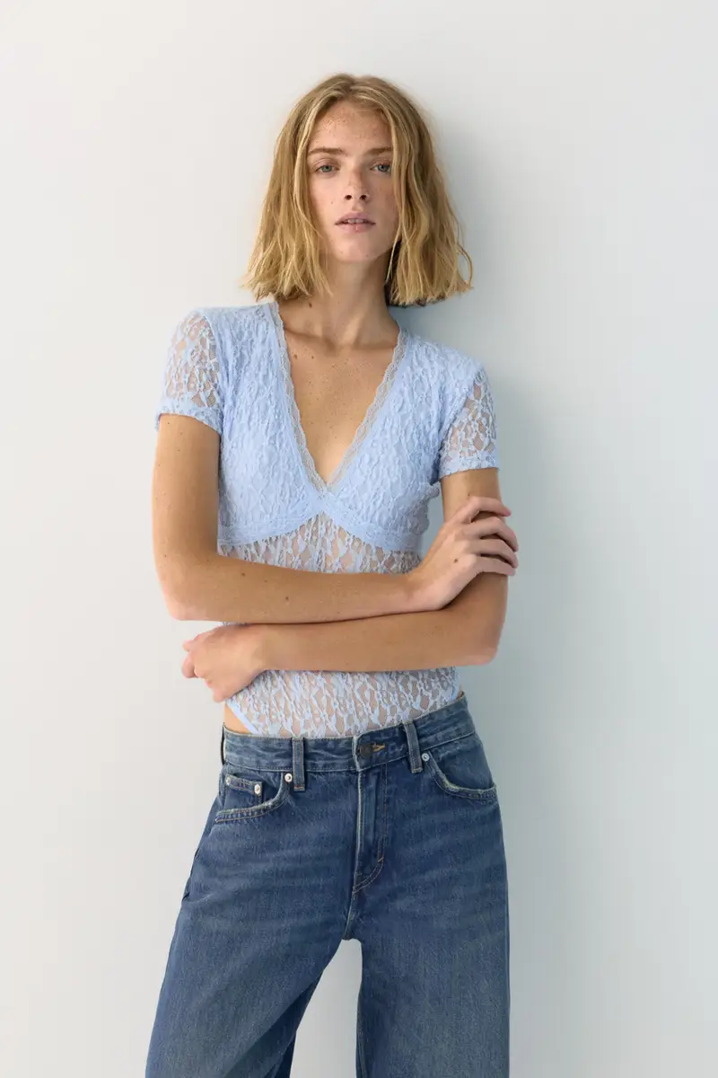 Body In Pizzo A Maniche Corte Celeste