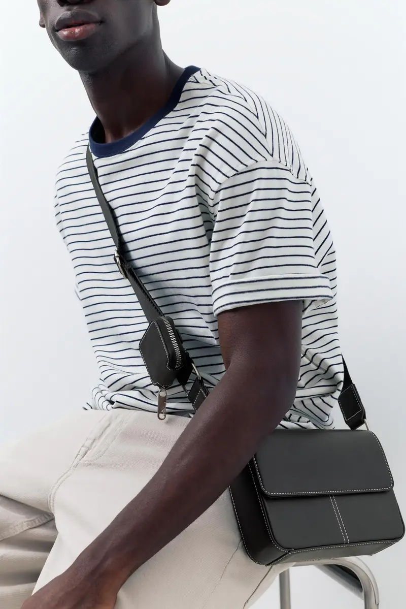 Borsa A Tracolla Con Portamonete E Impunture Nero