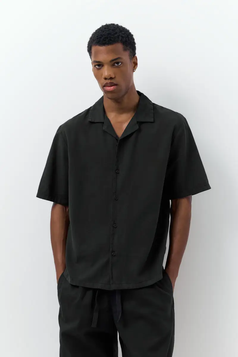 Camicia A Maniche Corte Con Lino Nero miniatura 2