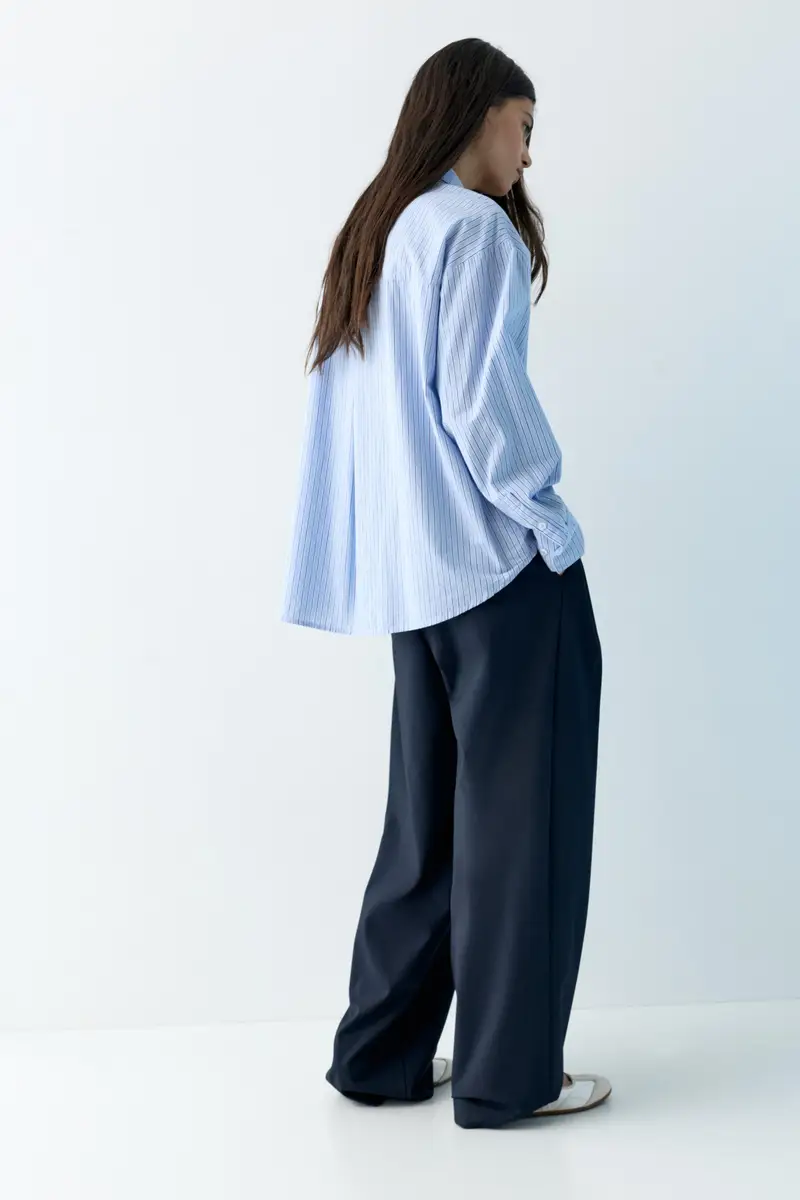 Camicia In Popeline Con Cravatta A righe miniatura 3