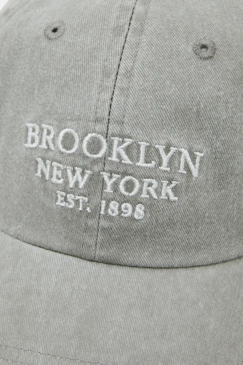 Cappellino Ricamato Brooklyn Grigio miniatura 2
