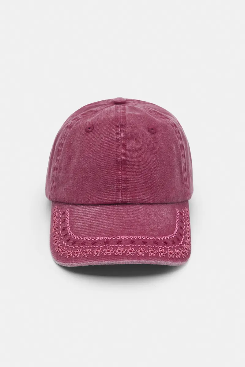 Cappellino Ricamato Granata chiaro