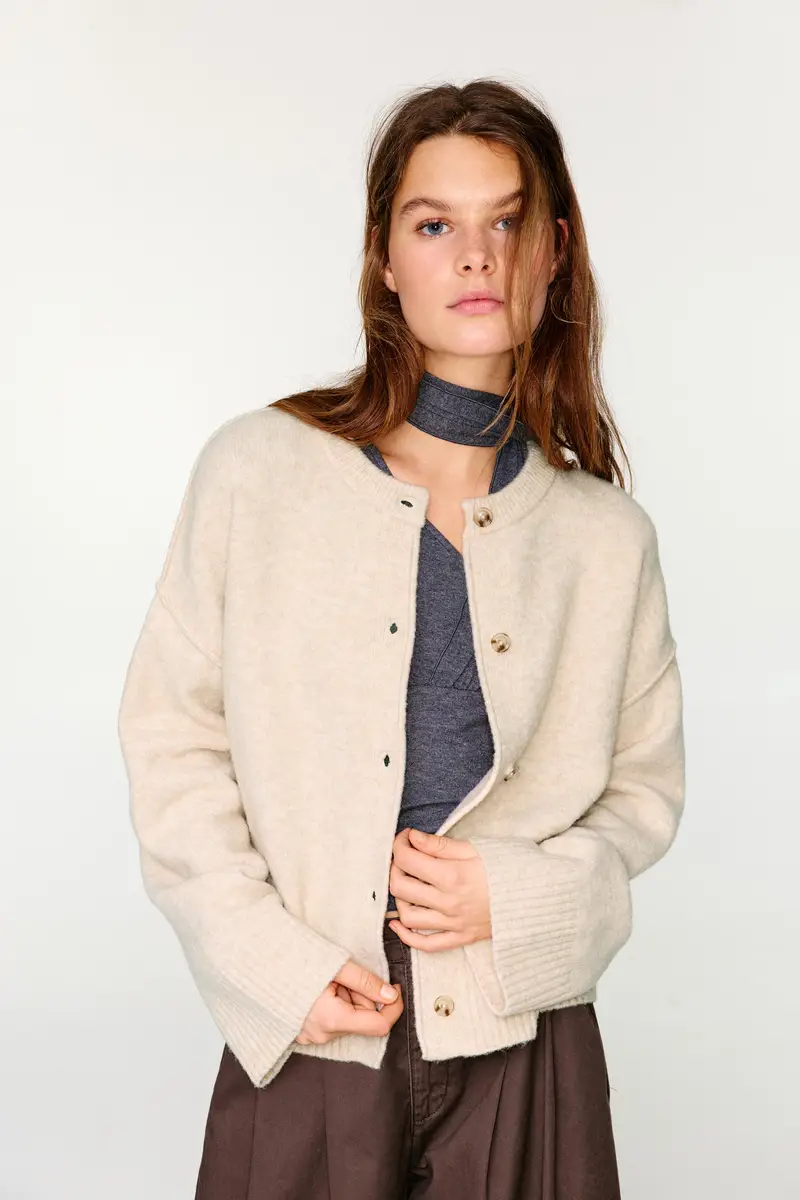 Pull&Bear Cardigan Beige 3933982