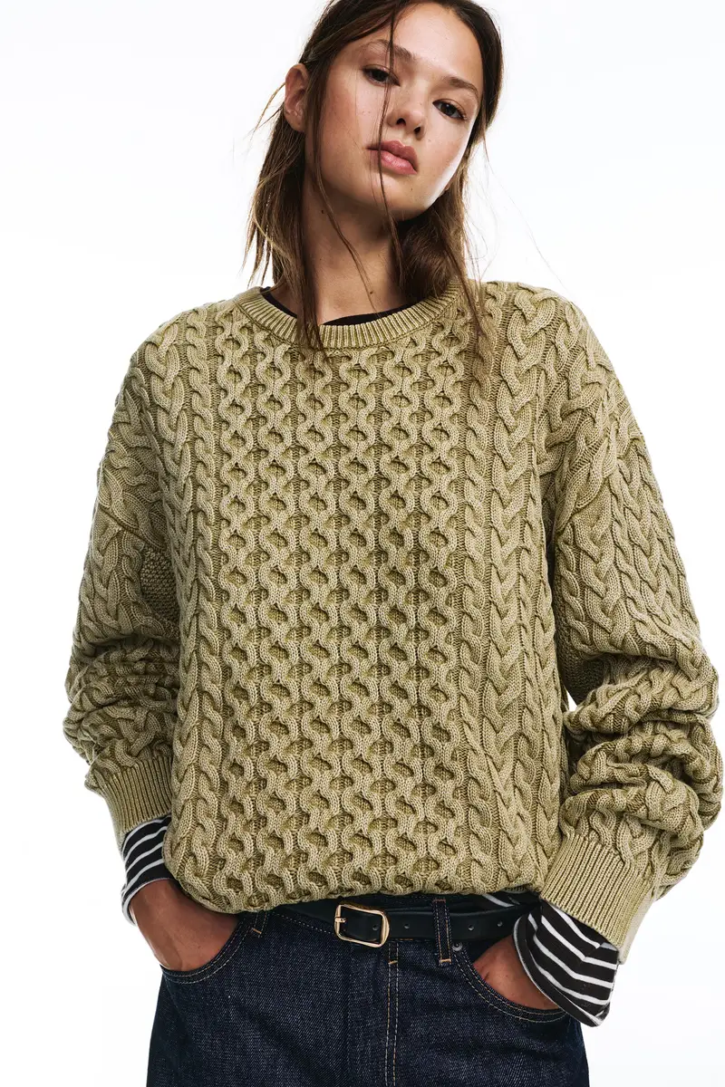 Pull&bear Cintura Sottile Donna in Finta Pelle con Fibbia Quadrata Oro miniatura 2