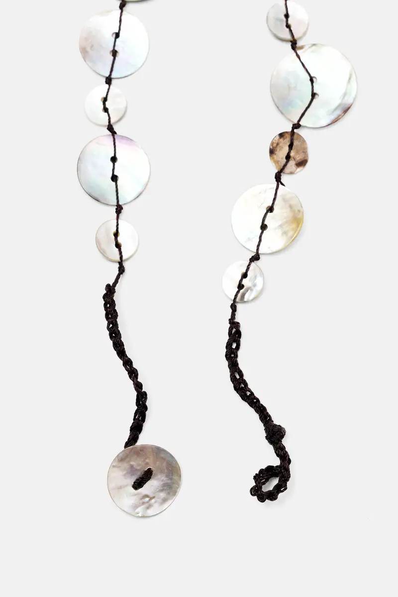 Collana Bottoni Effetto Madreperla Marrone miniatura 3