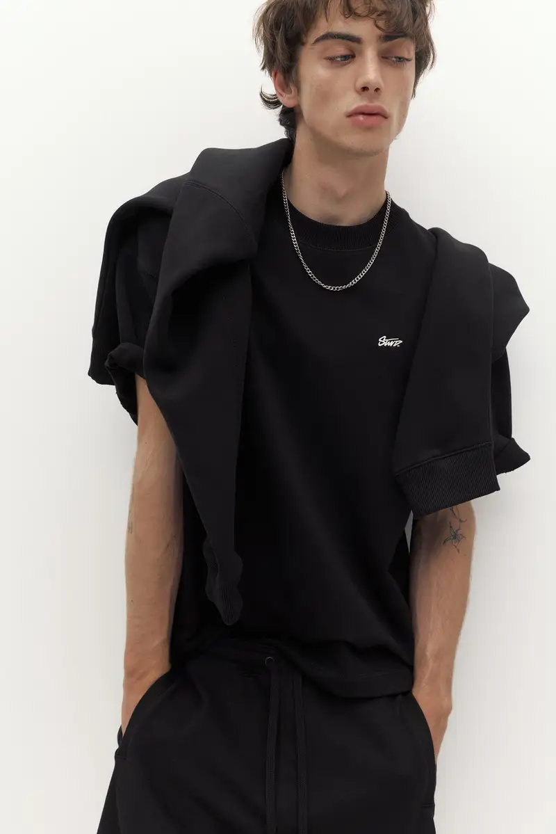 Felpa A Maniche Corte Con Logo Nero