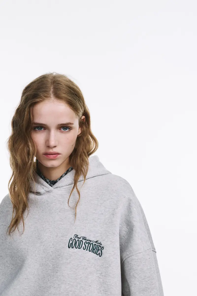 Felpa Cappuccio Good Stories Grigio vigoré miniatura 3