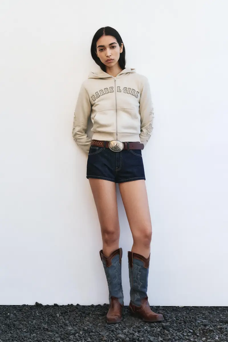 Felpa Cappuccio Zip Montserrat Messeguer Sabbia miniatura 3