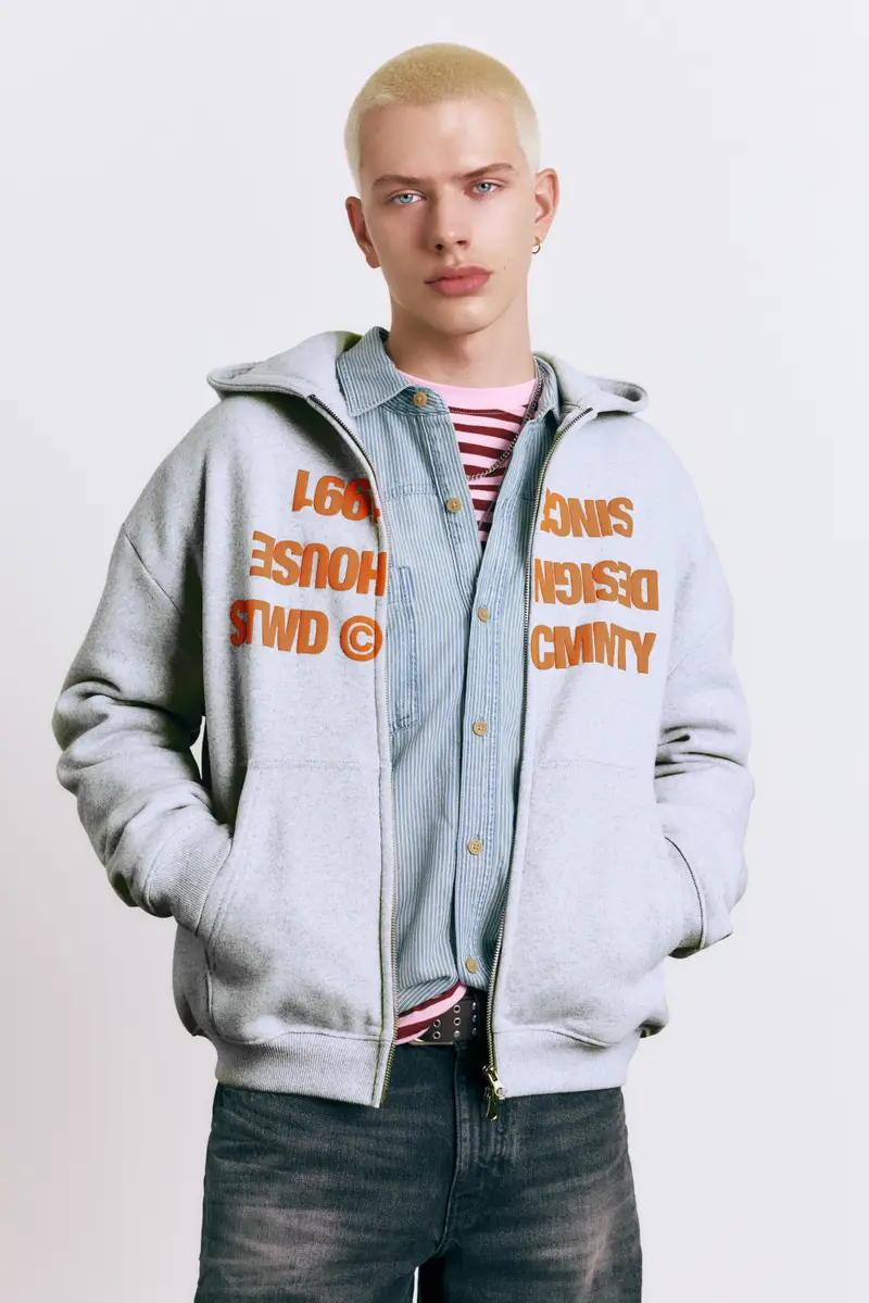 Felpa Con Cappuccio E Cerniera Con Testo Grigio miniatura 2