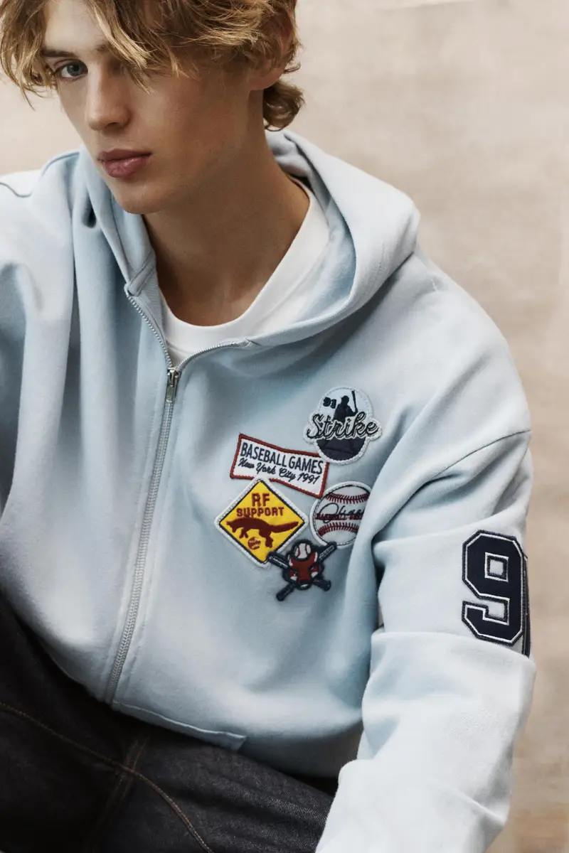 Felpa Con Cappuccio E Cerniera Con Toppe Azzurro chiaro