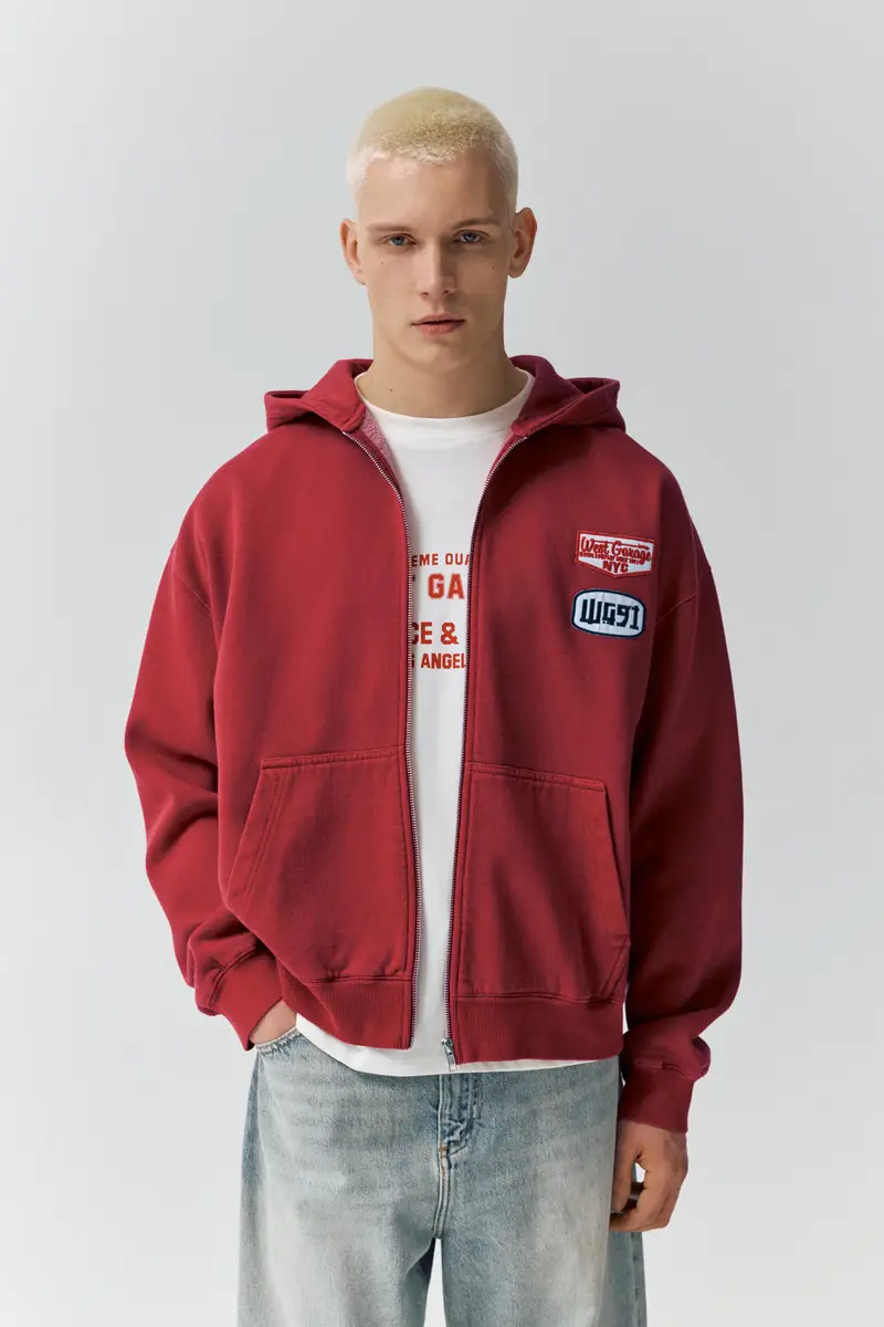 Felpa Con Cappuccio E Zip Con Patch Rosso miniatura 2