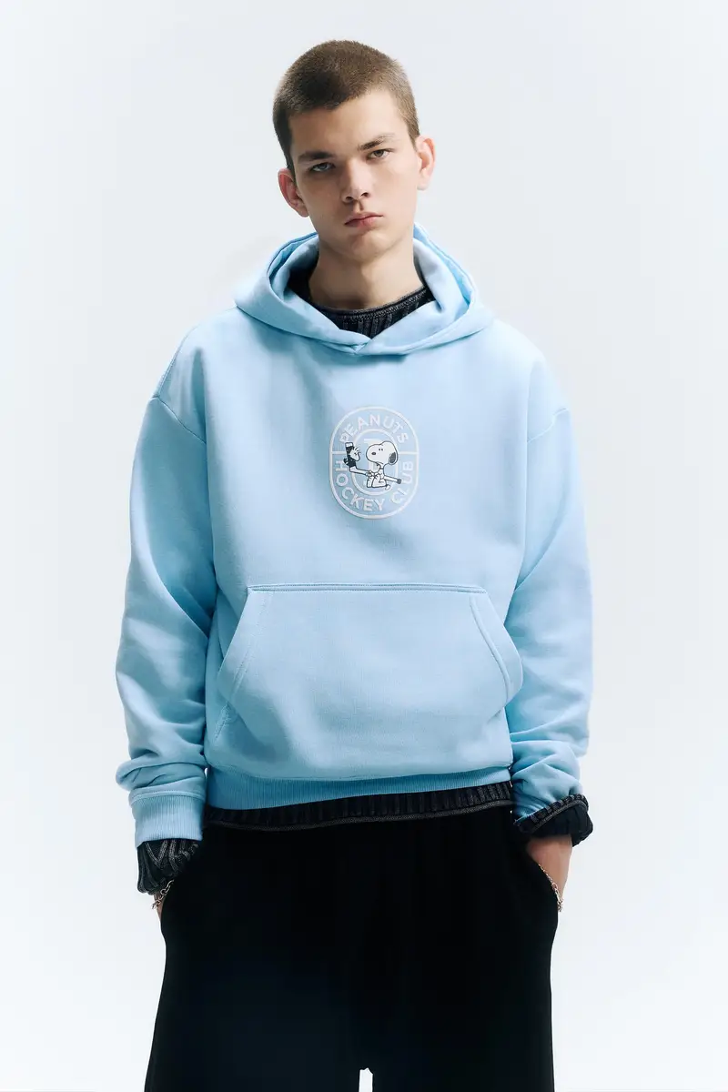 Pull&bear Felpa con Cappuccio Peanuts Celeste miniatura 2