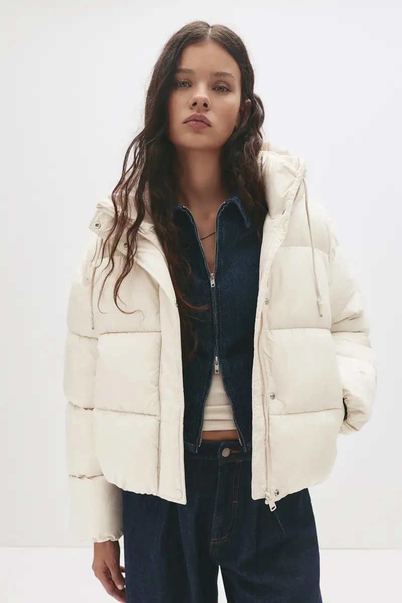 Giacca Imbottita Con Cappuccio Beige