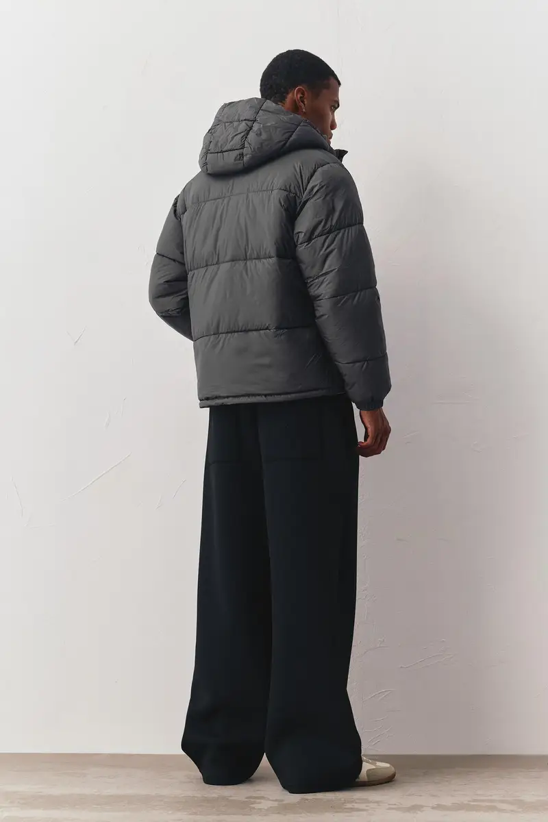 Giacca Imbottita Con Cappuccio Grigio antracite miniatura 3