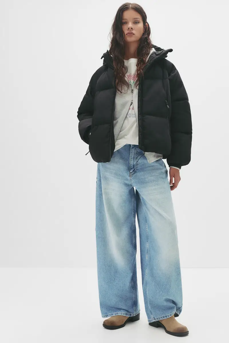 Giacca Imbottita Con Cappuccio Nero