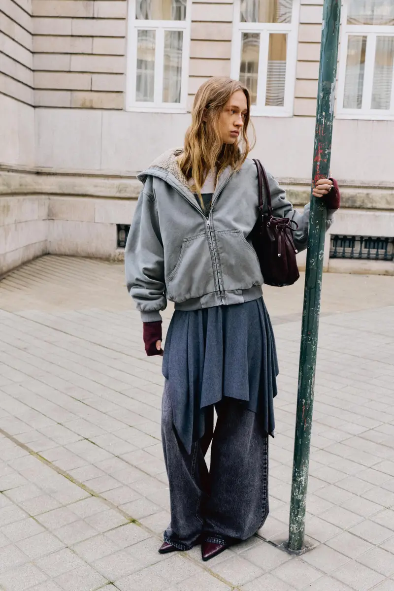 Giubbotto Con Cappuccio Interno In Montone Sintetico Grigio medio