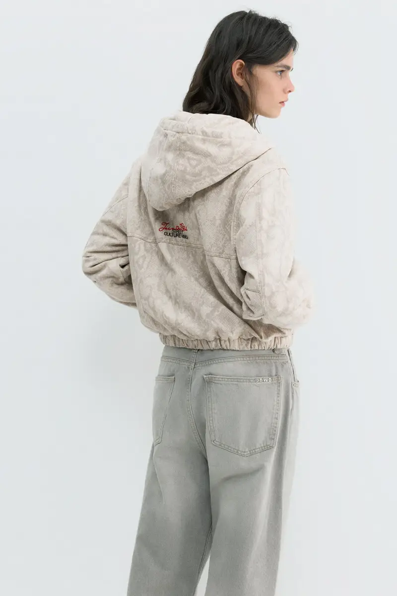 Giubbotto Con Cappuccio Stampa Pitonato Grigio miniatura 3