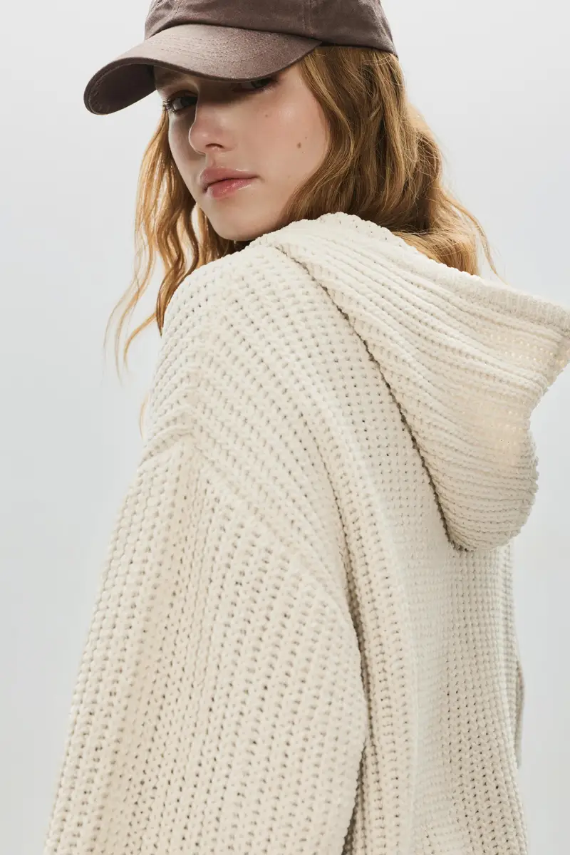 Maglia Ciniglia Con Cappuccio Sabbia miniatura 3