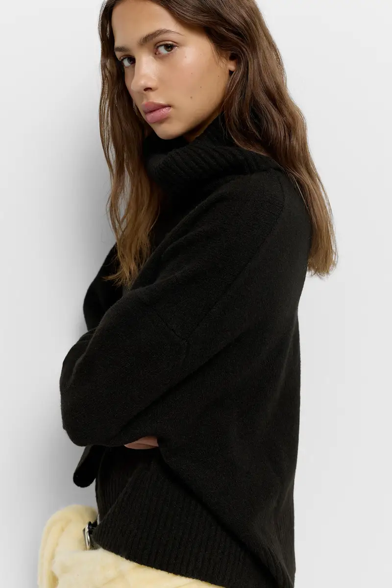 Maglia Collo Alto In Punto Soft Nero miniatura 3