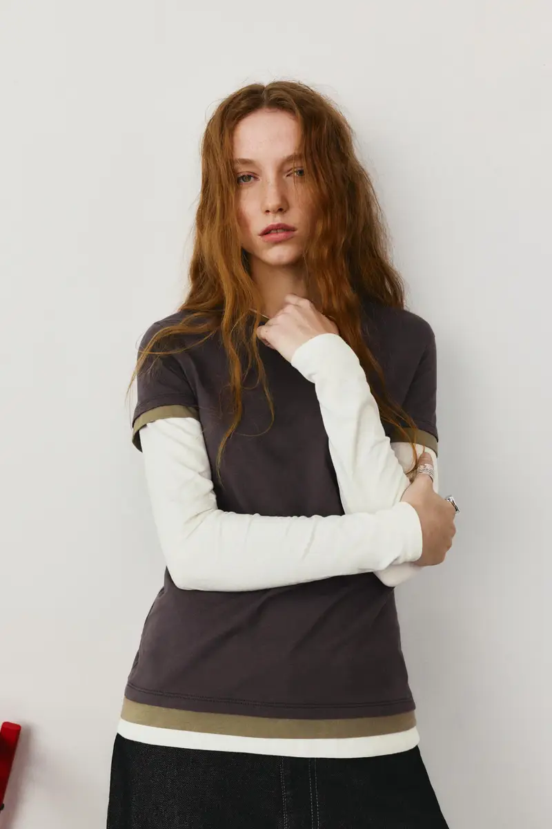 Maglietta A Maniche Doppie Grigio antracite