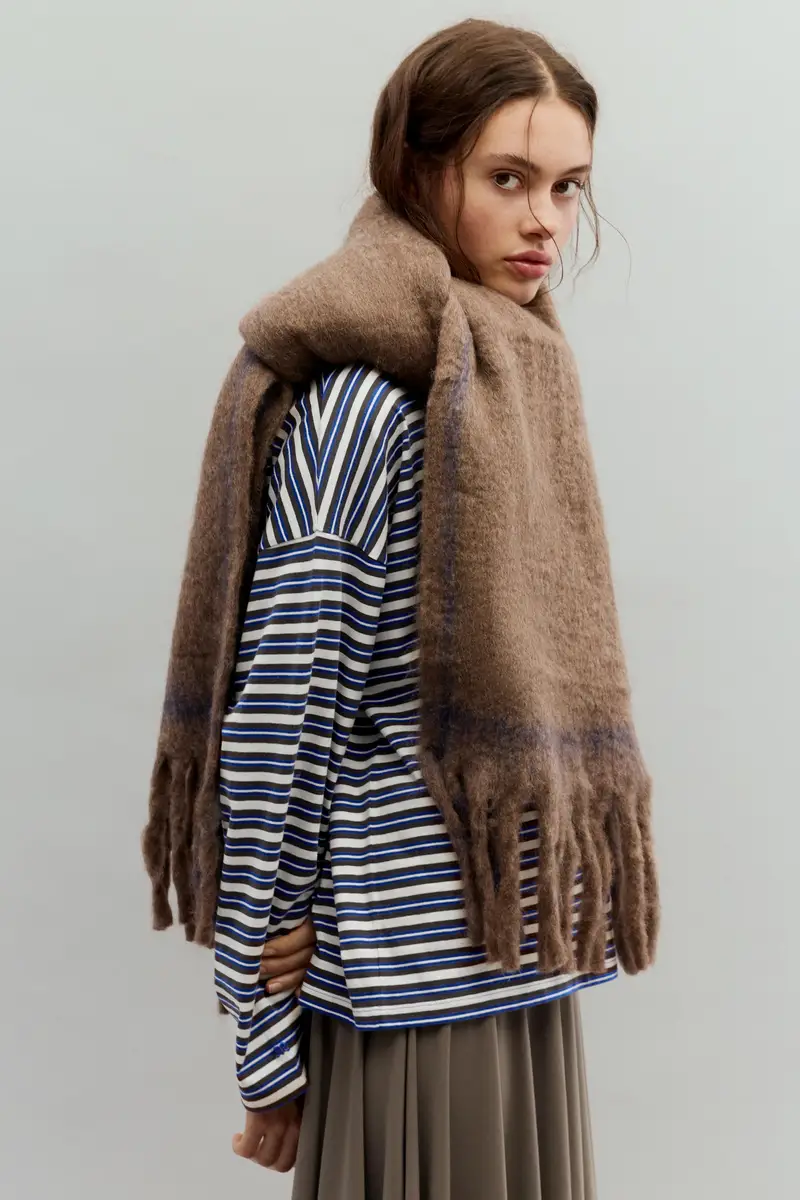 Maglietta A Righe Con Testo Ghiaccio miniatura 3