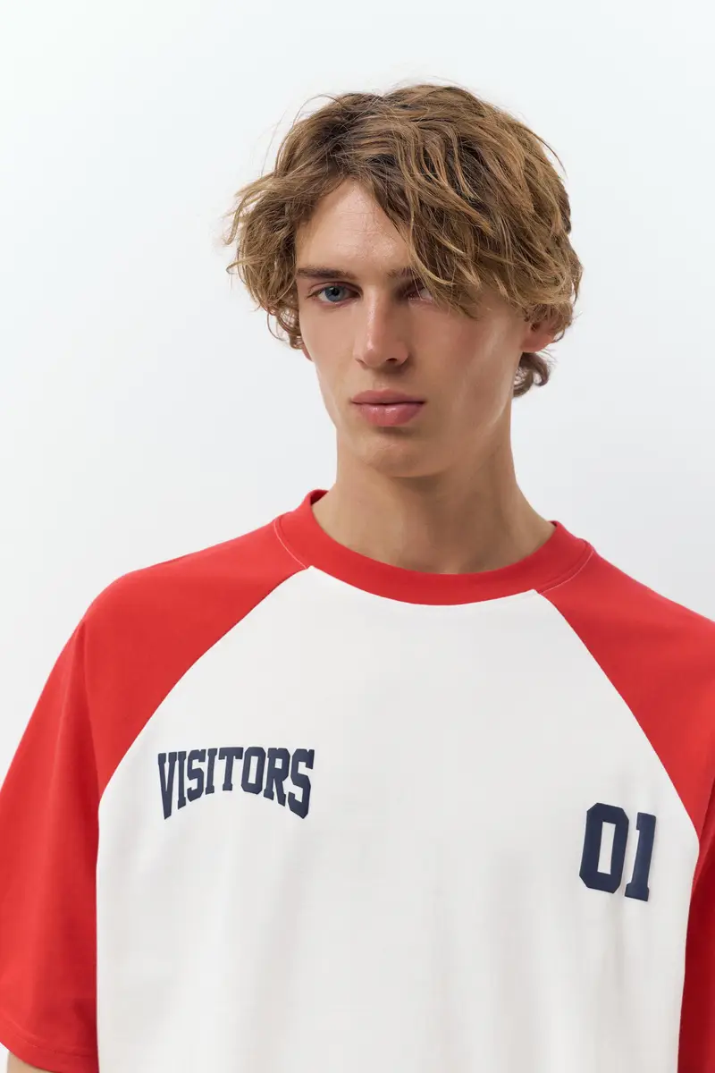 Maglietta Manica Raglan Visitors Rosso miniatura 3